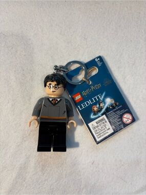 Lego Harry Potter Minifigure Keychain Flashlight - NWT